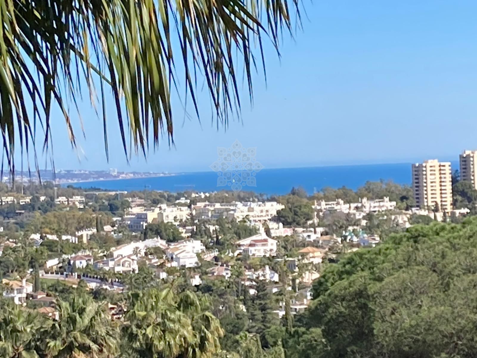 Apartment in La Corniche, Marbella