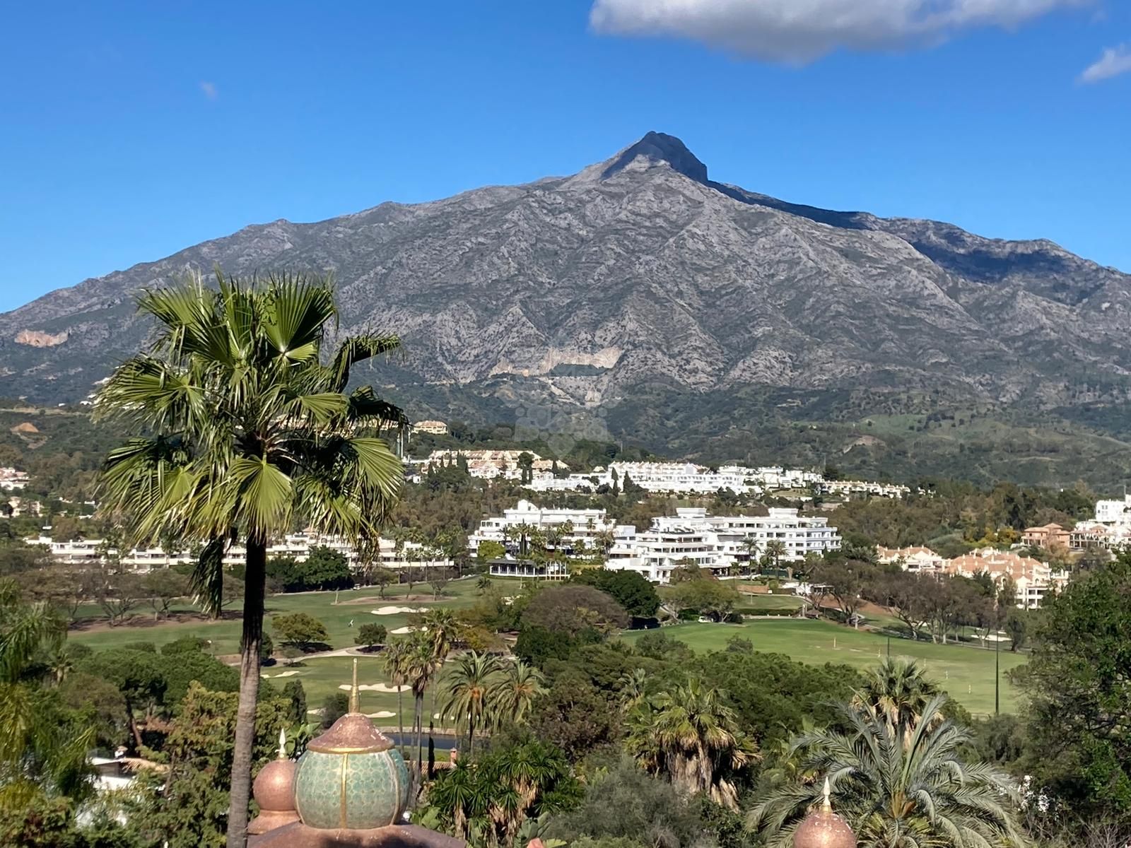 Apartment in La Corniche, Marbella