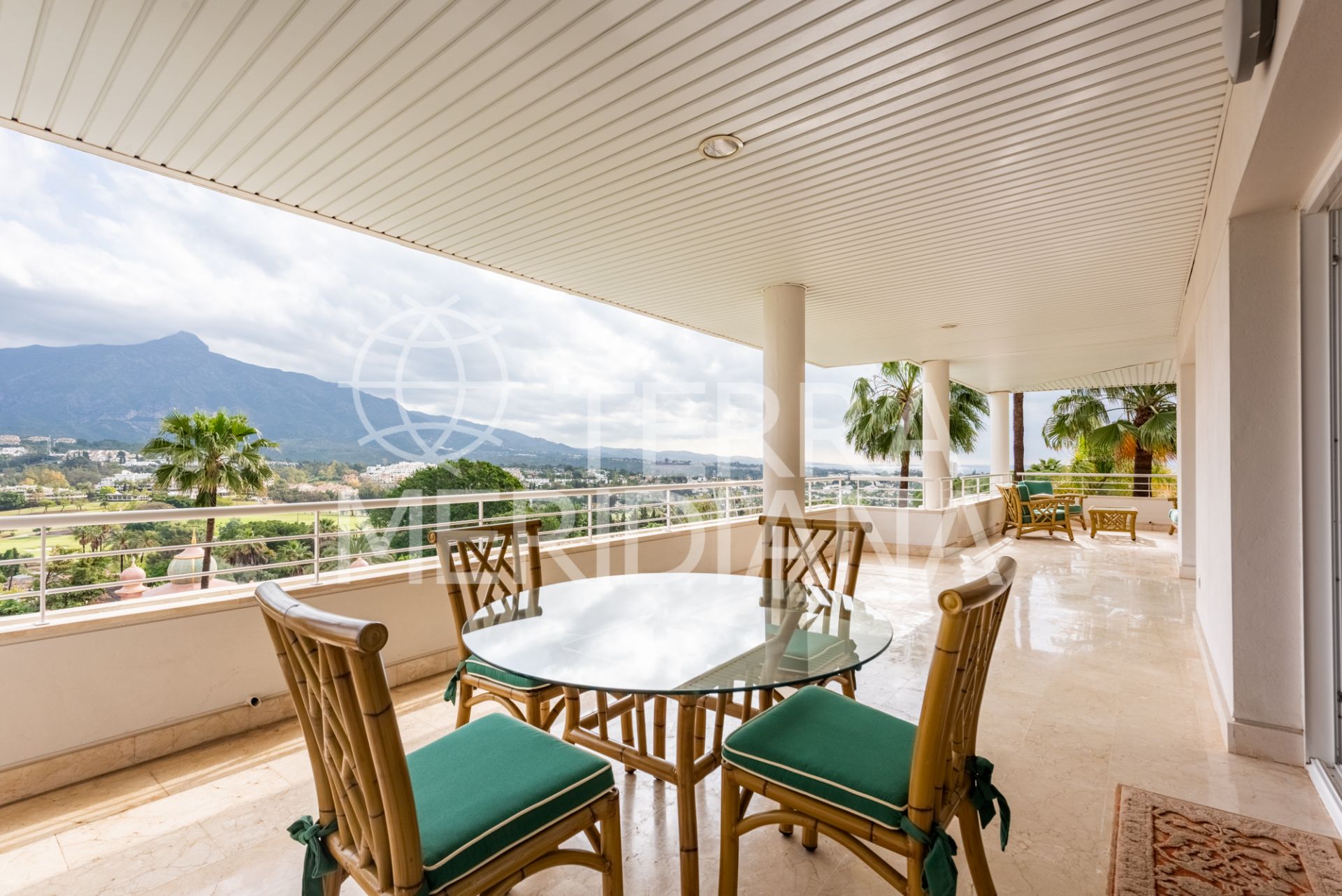 Apartment in La Corniche, Marbella