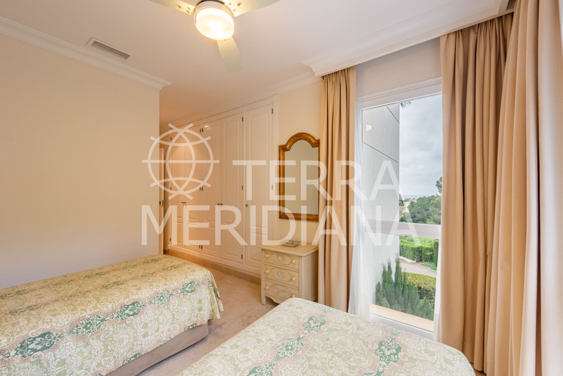 Apartment in La Corniche, Marbella