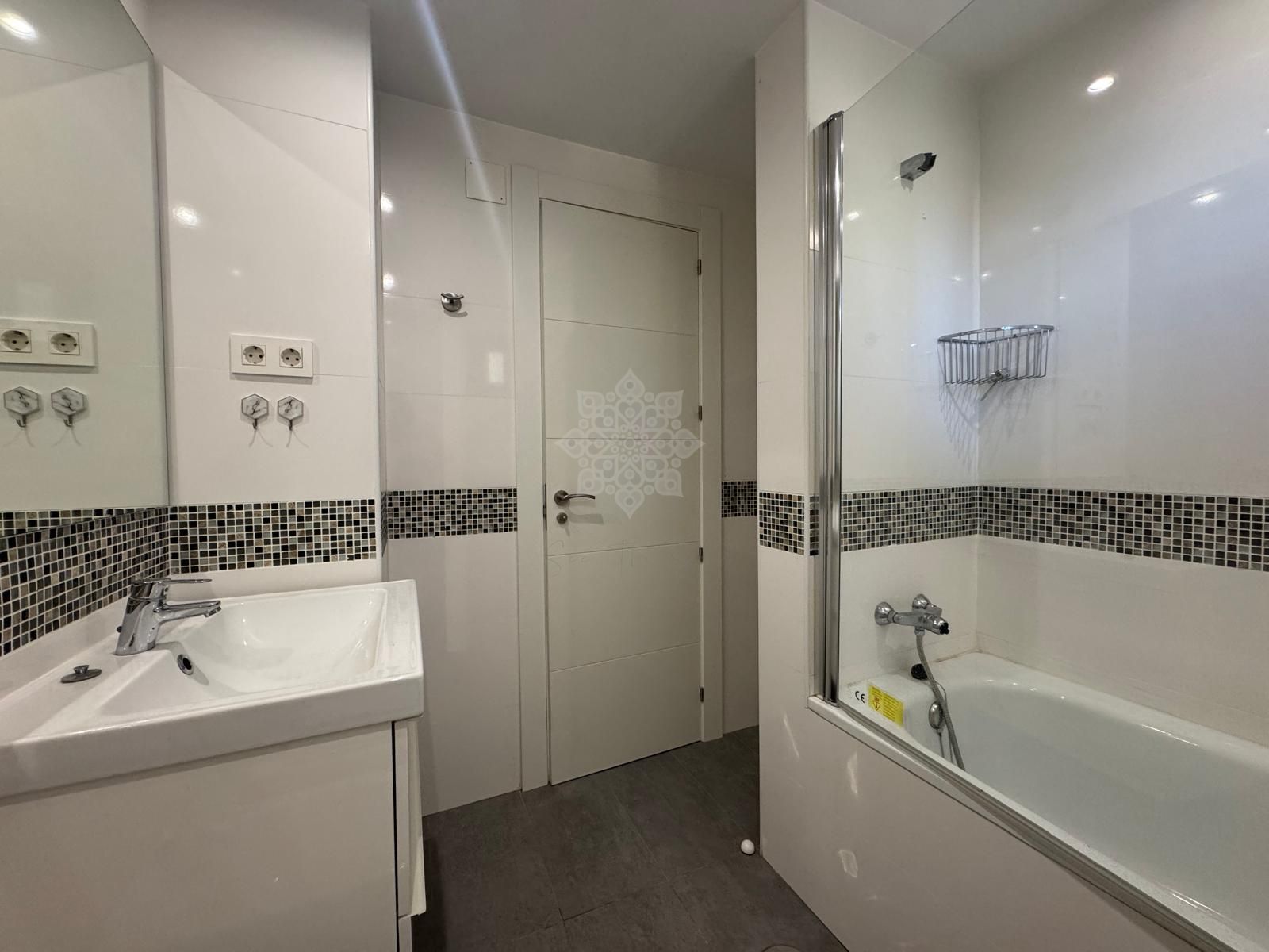 Apartment in Atalaya, Estepona
