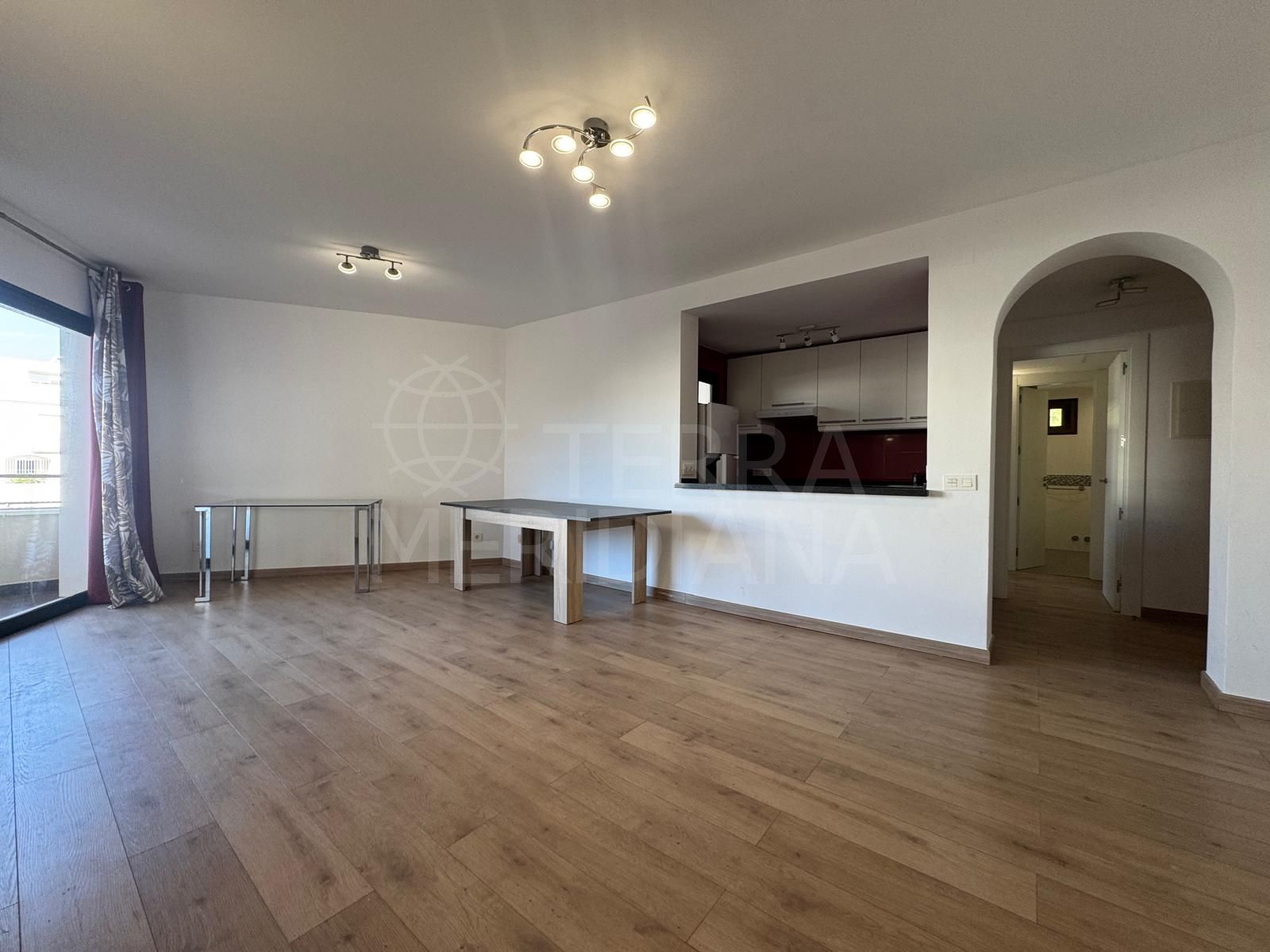 Apartment in Atalaya, Estepona