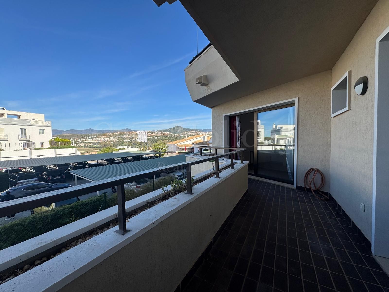 Apartamento en Atalaya, Estepona