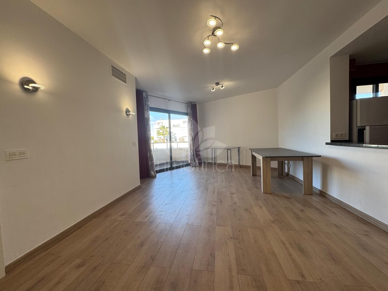 Apartamento en Atalaya, Estepona