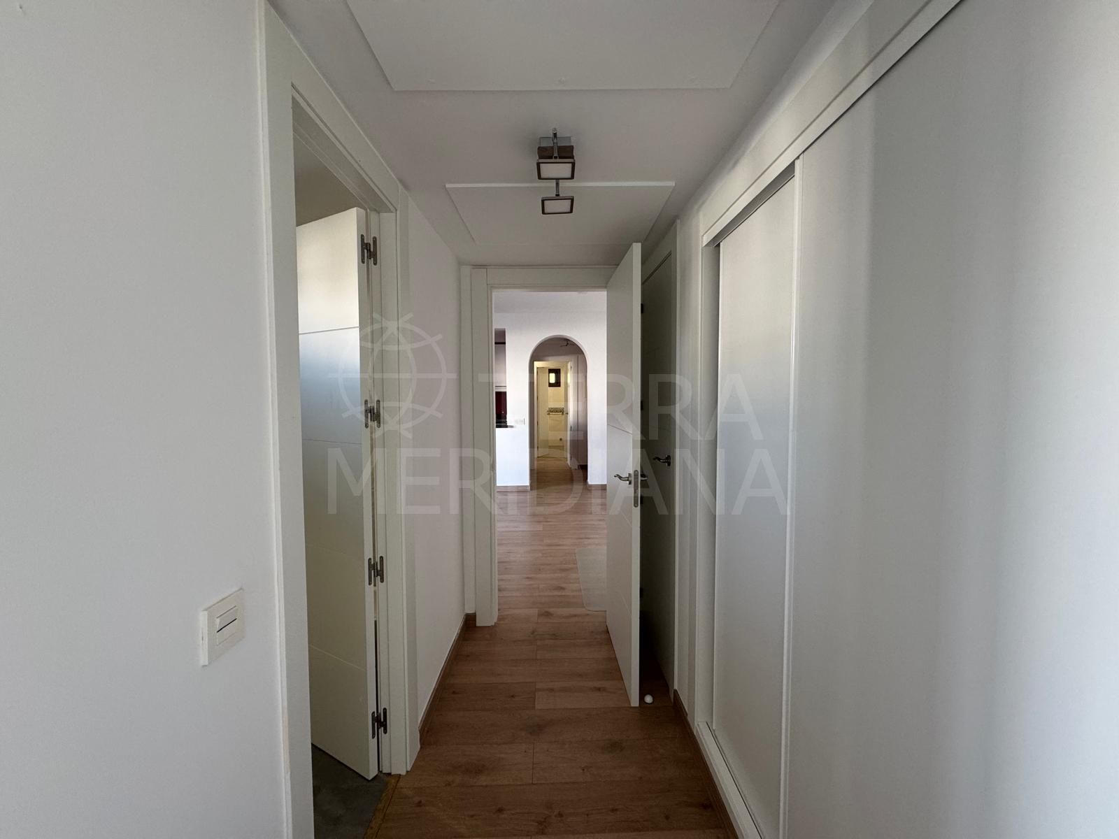 Apartment in Atalaya, Estepona