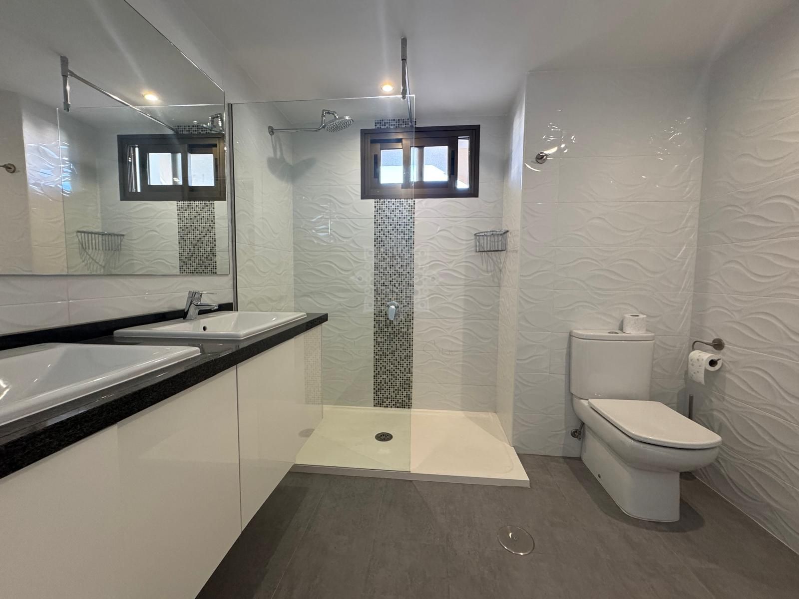 Apartment in Atalaya, Estepona