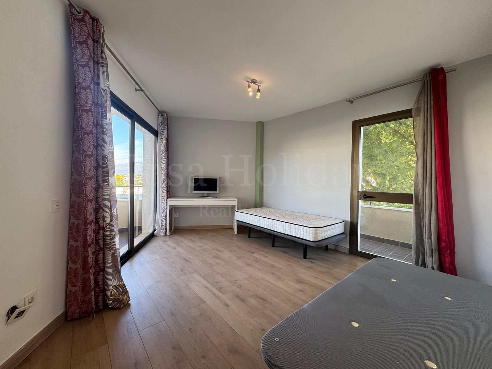 Apartamento en Atalaya, Estepona