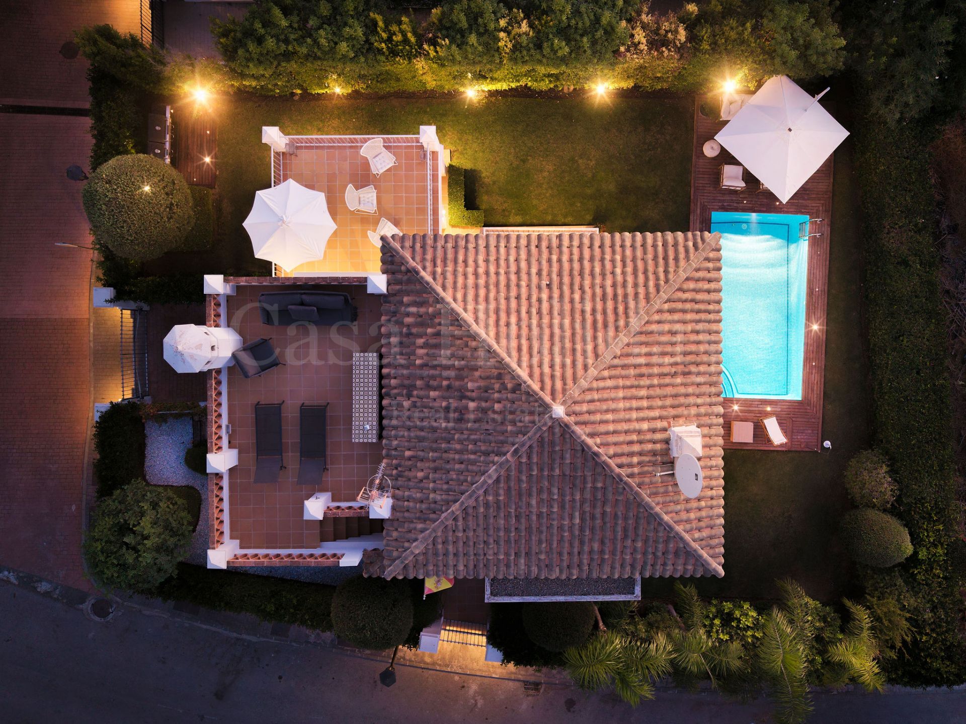 Villa in La Resina Golf, Estepona