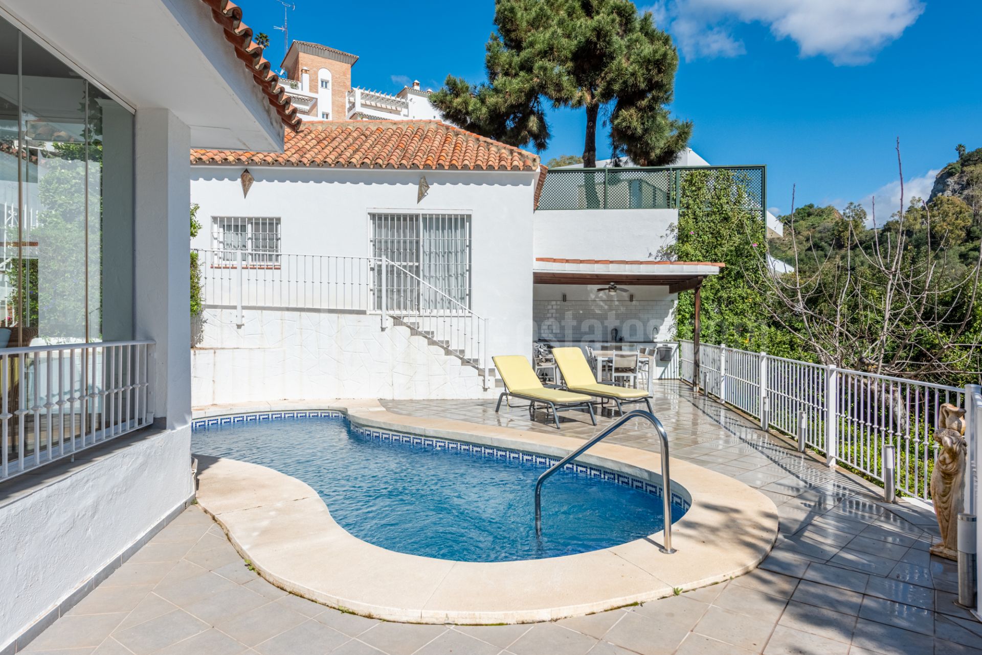 Villa en Puerto del Almendro, Benahavis