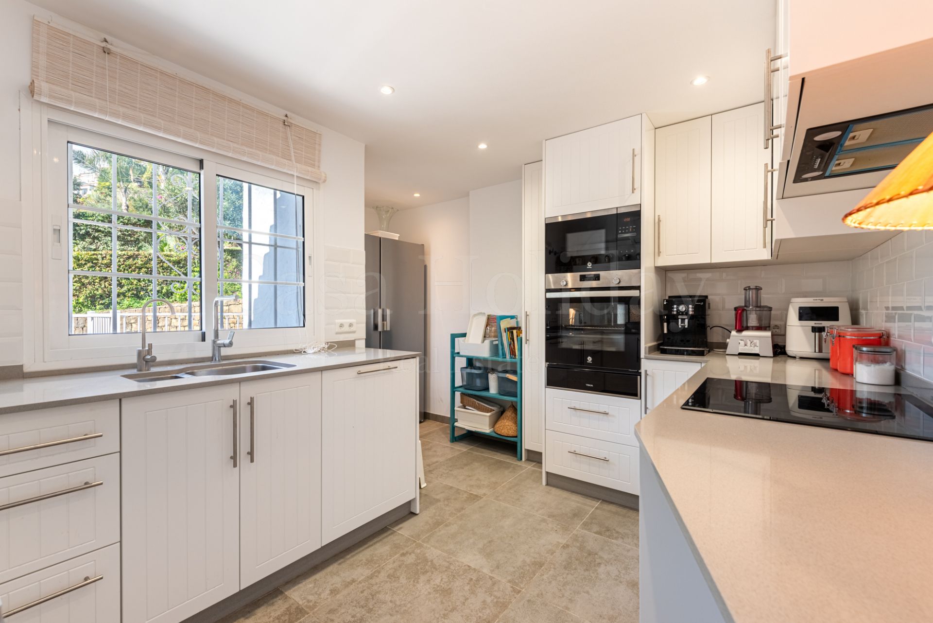 Villa en Puerto del Almendro, Benahavis