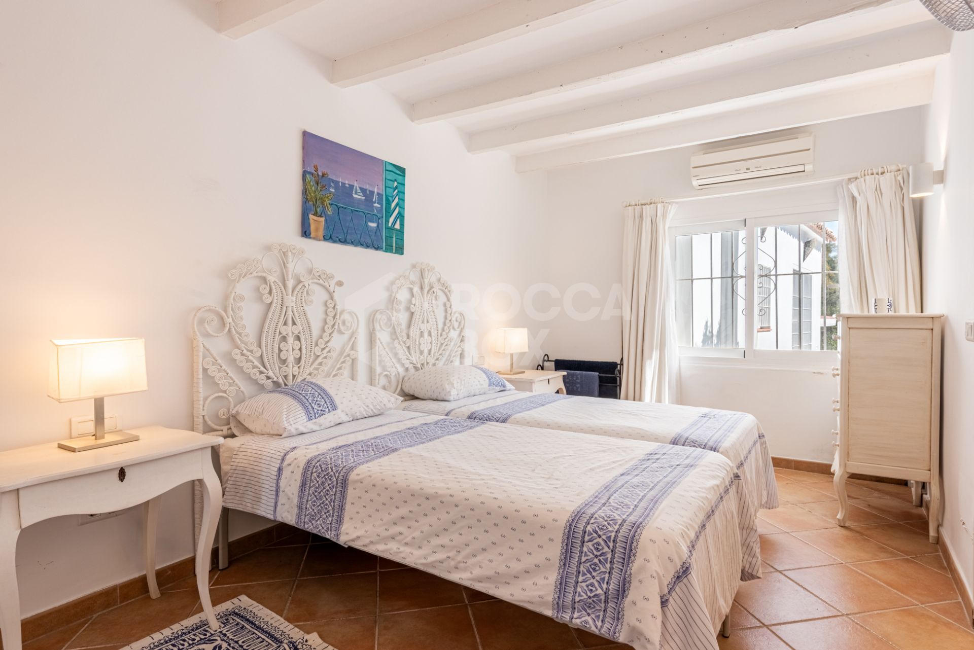 Charming Cottage-Style Villa in the Hills of Benahavís – Excellent Value