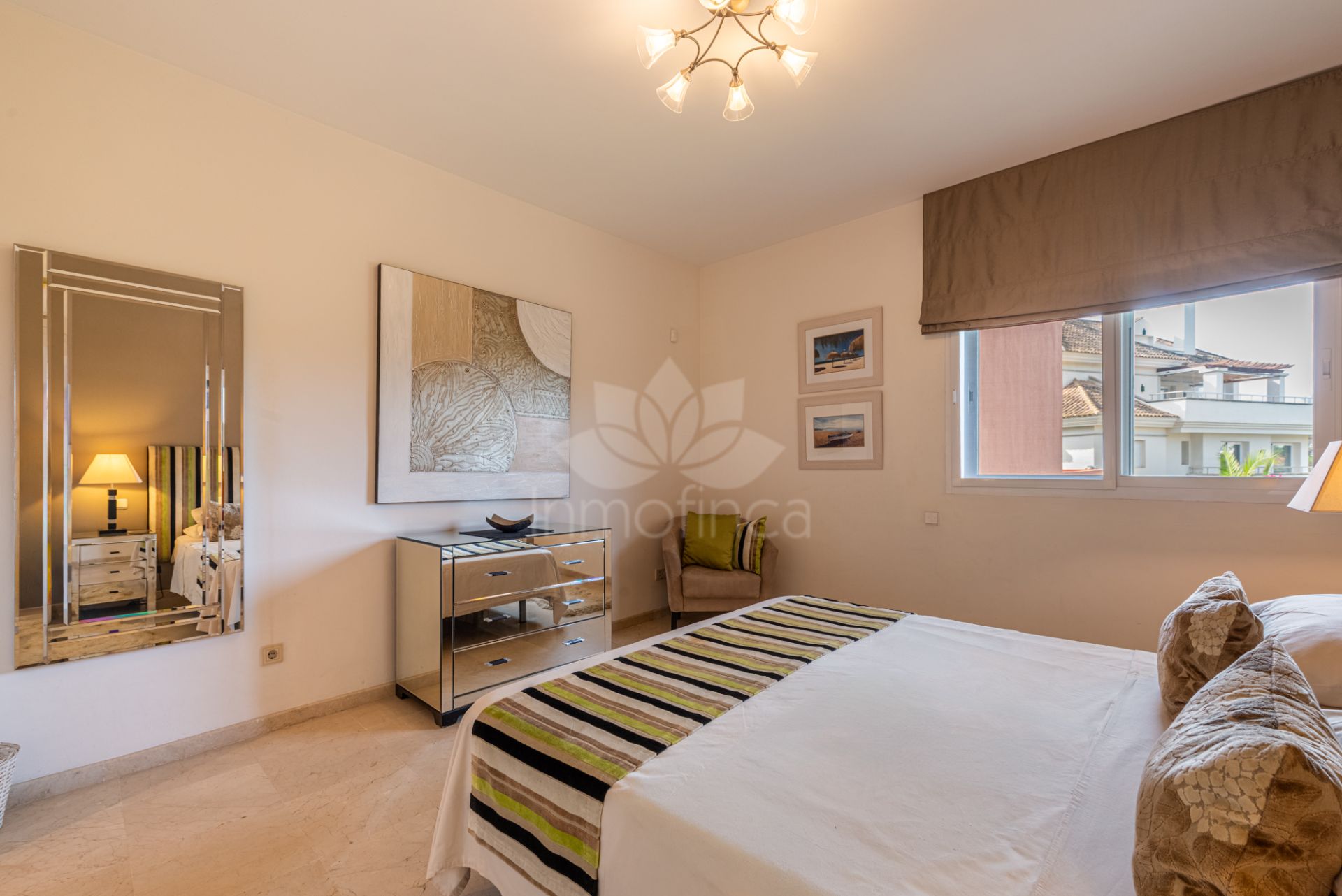 Penthouse in Park Beach, Estepona