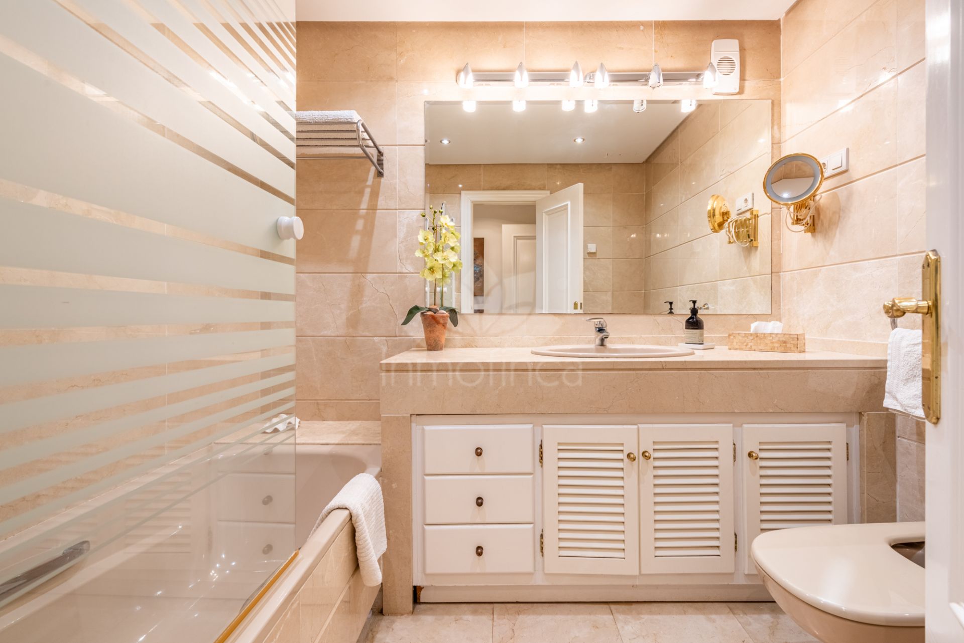 Penthouse in Park Beach, Estepona