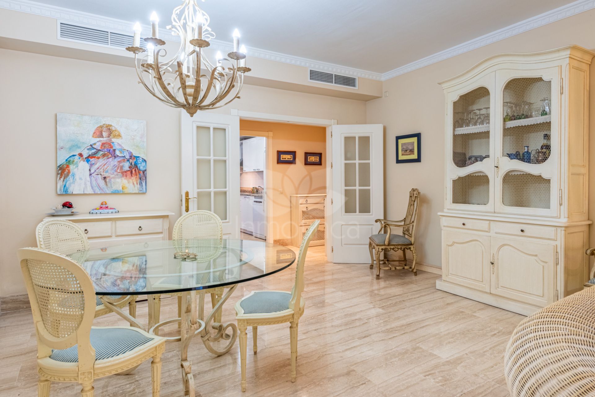 Apartment in Alhambra del Golf, Estepona