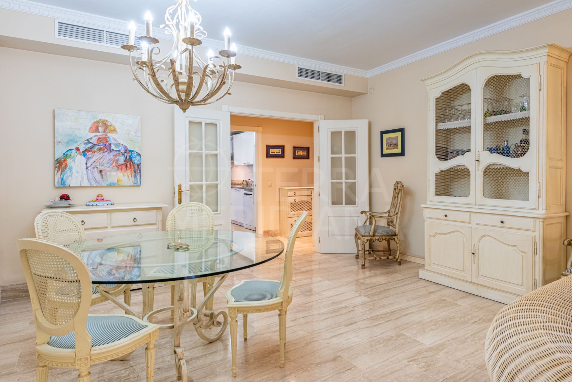 Apartment in Alhambra del Golf, Estepona