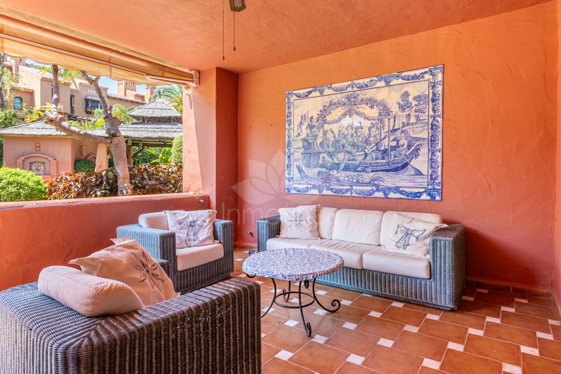 Apartment in Alhambra del Golf, Estepona