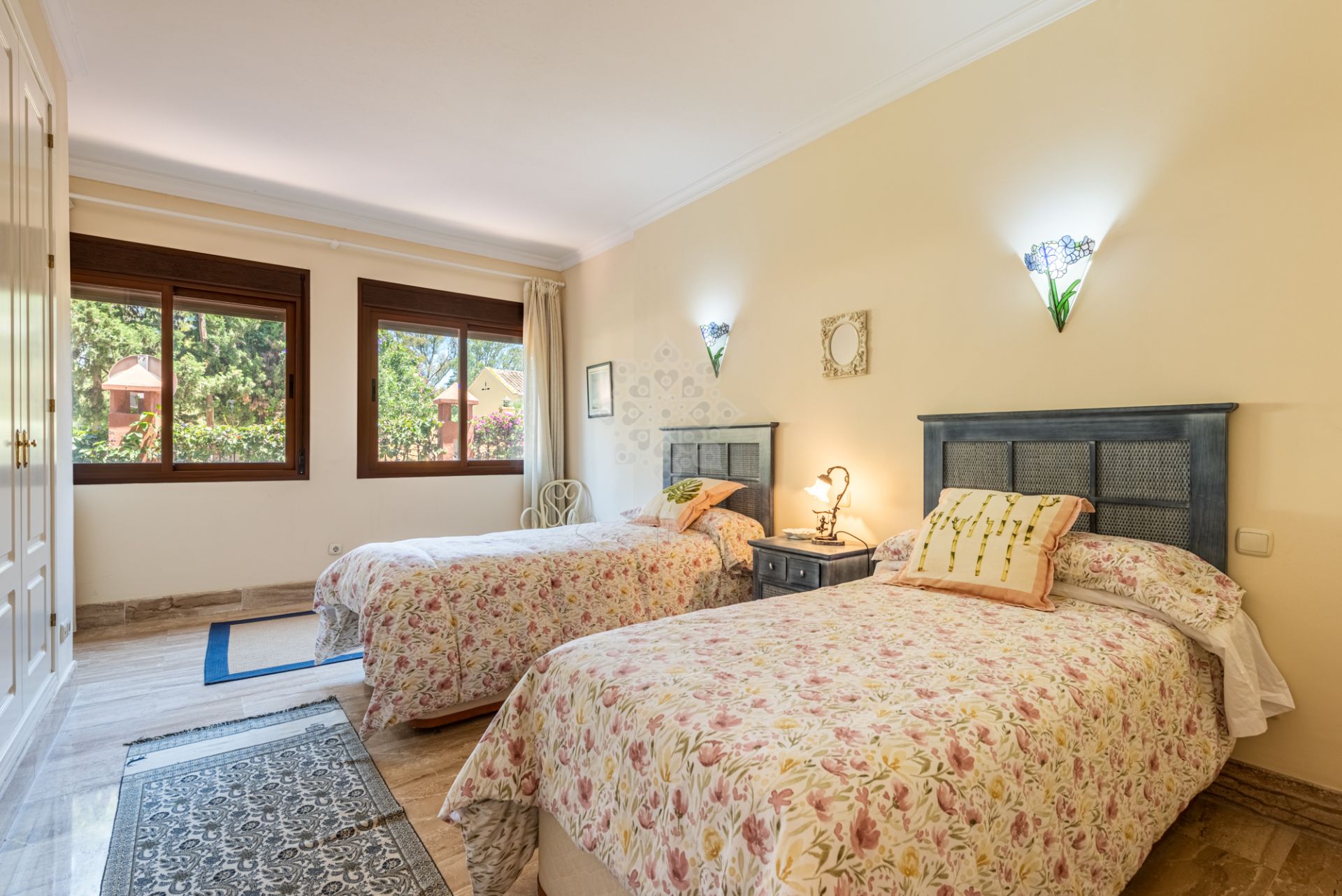 Apartment in Alhambra del Golf, Estepona