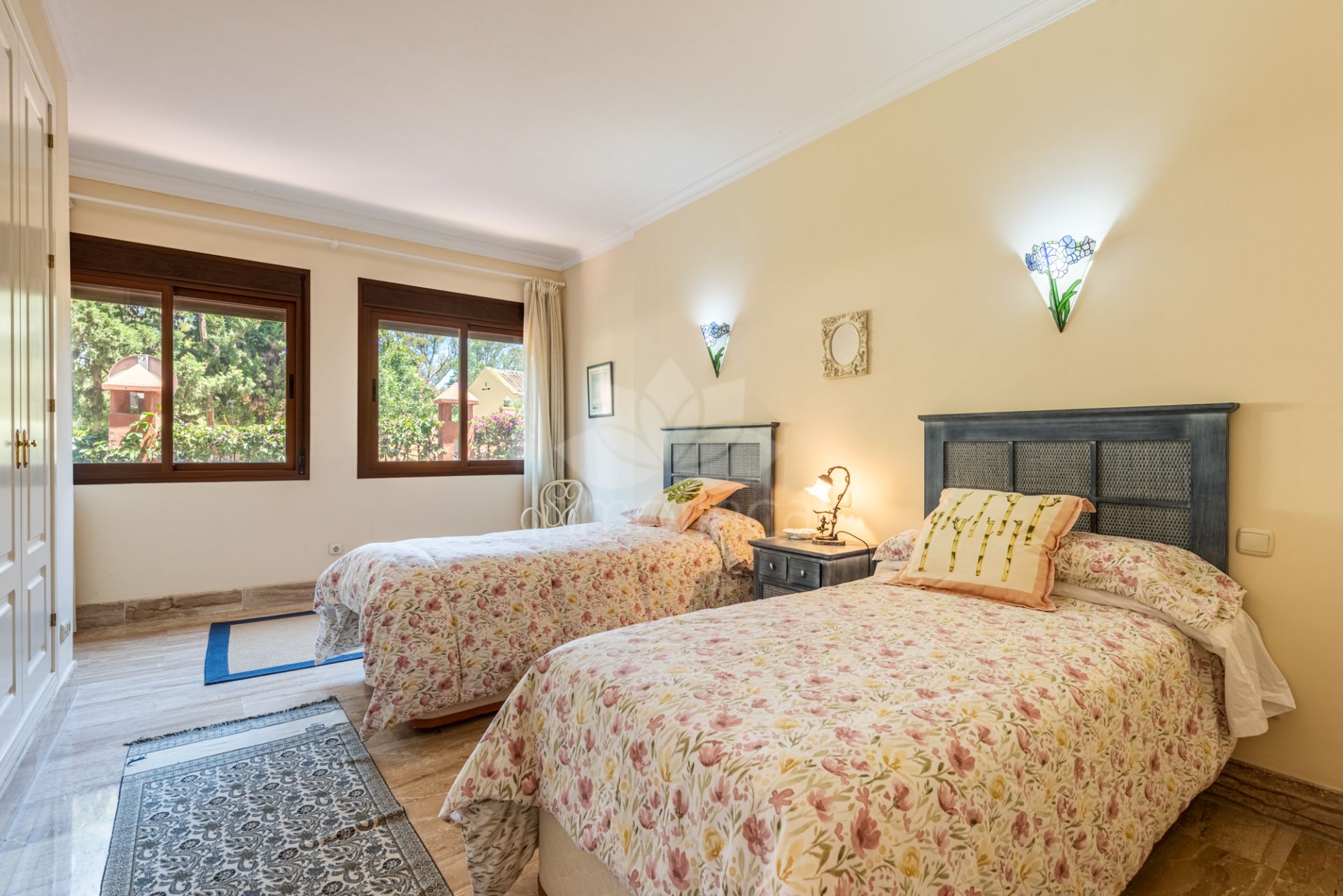 Apartment in Alhambra del Golf, Estepona