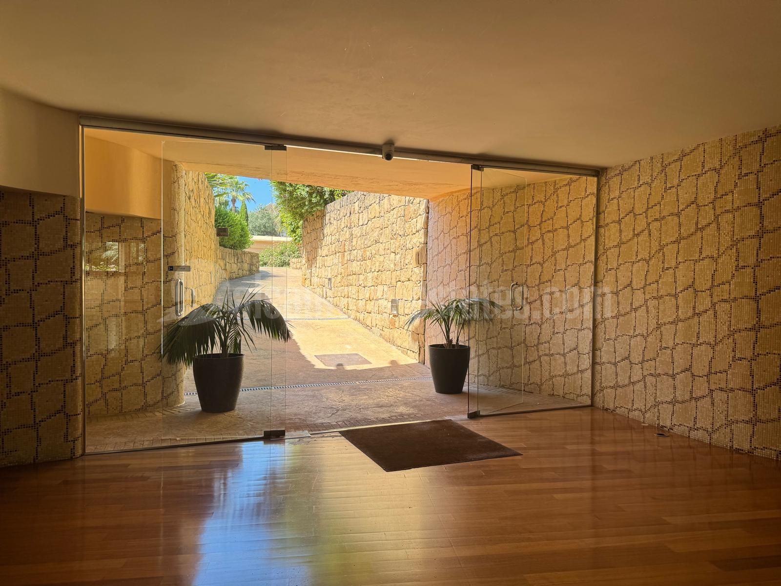 Apartment in Las Mimosas, Marbella