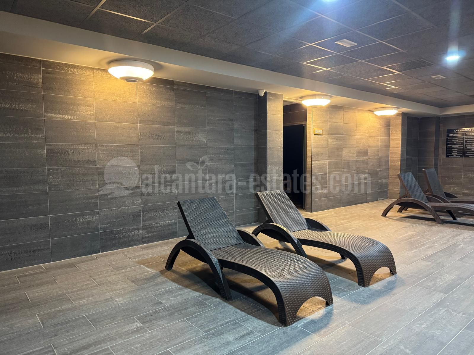 Apartment in Las Mimosas, Marbella