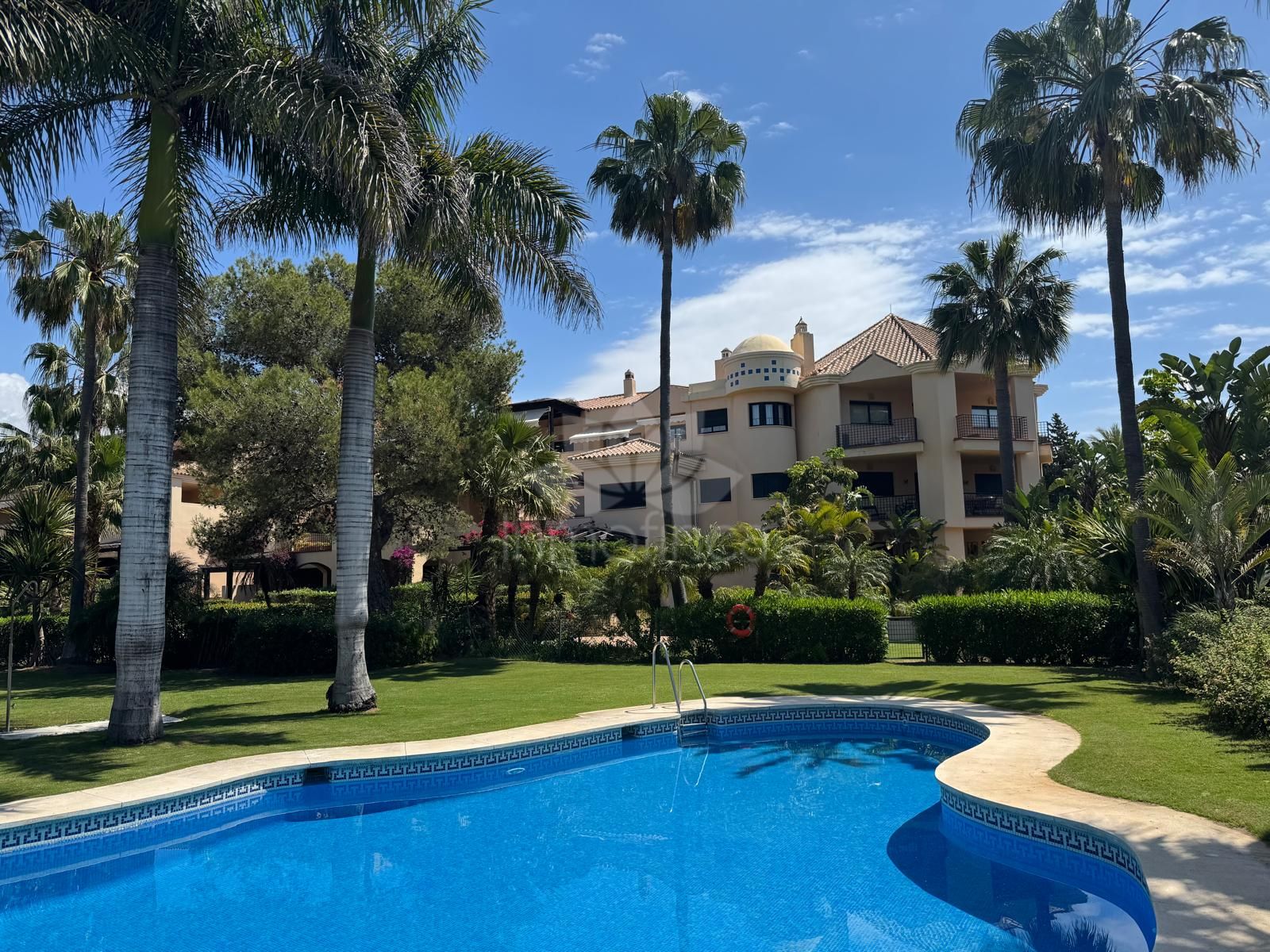 Apartment in Las Mimosas, Marbella