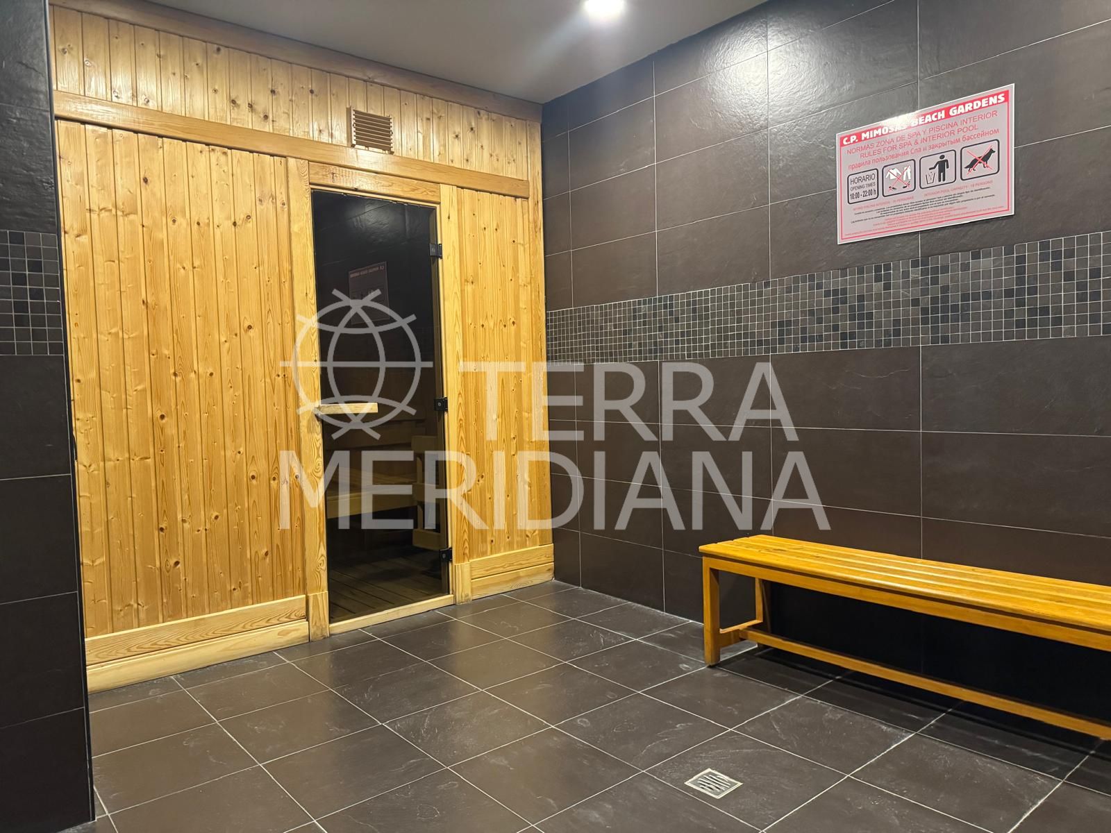 Apartment in Las Mimosas, Marbella