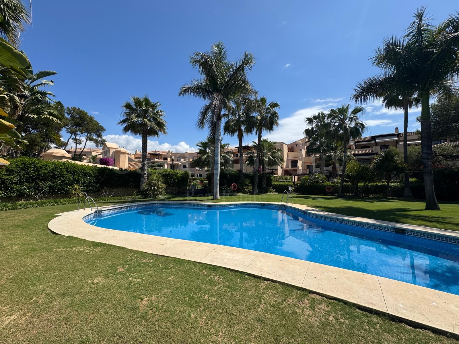 Apartment in Las Mimosas, Marbella