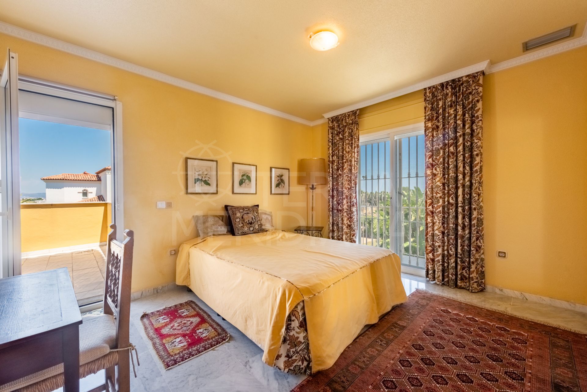 Villa in Atalaya Golf, Estepona