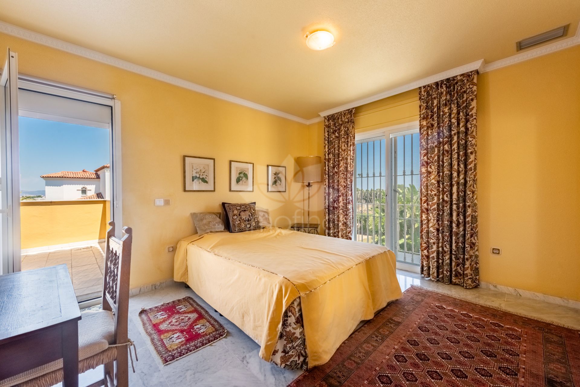Villa in Atalaya Golf, Estepona