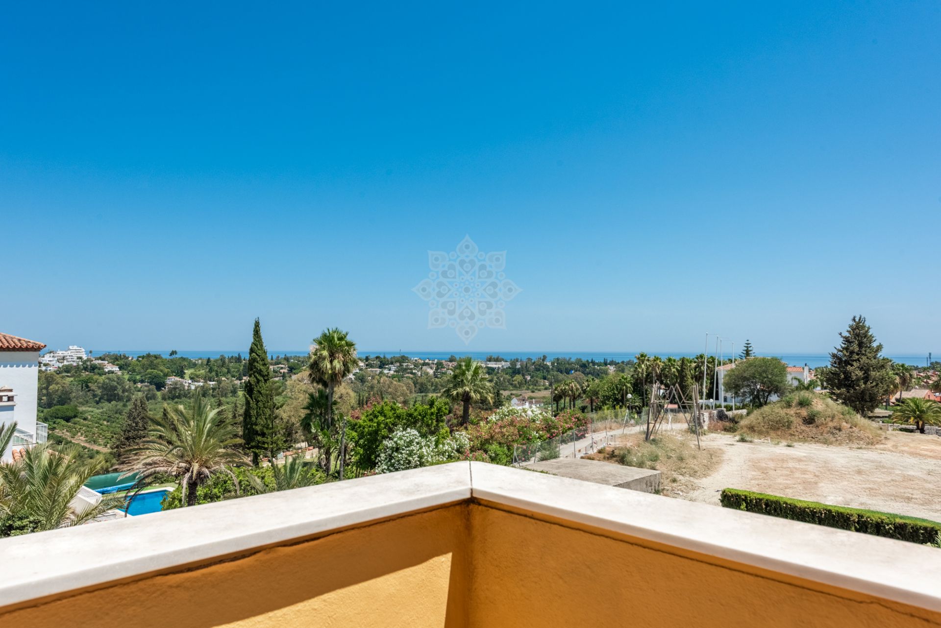 Villa en Atalaya Golf, Estepona