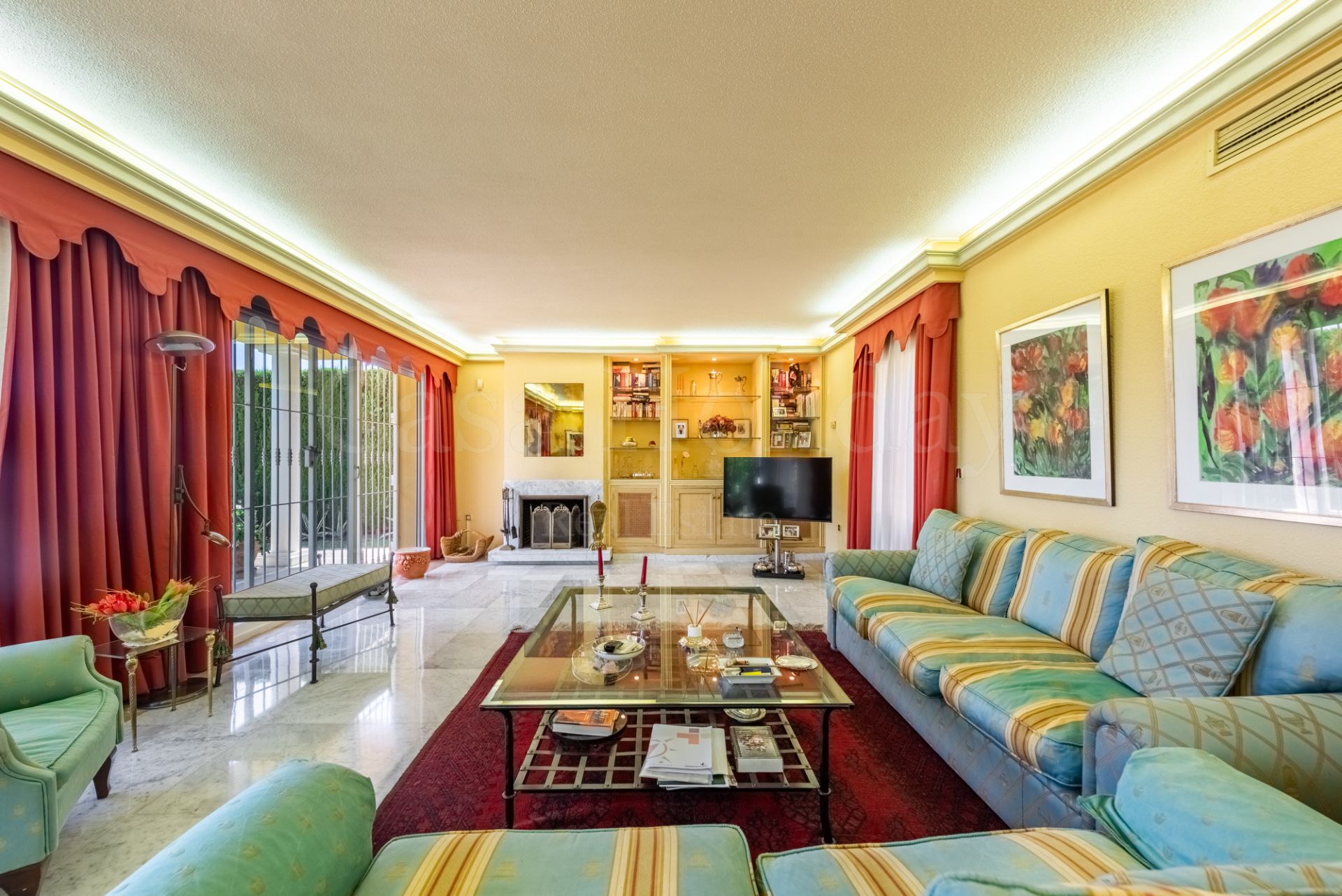 Villa in Atalaya Golf, Estepona