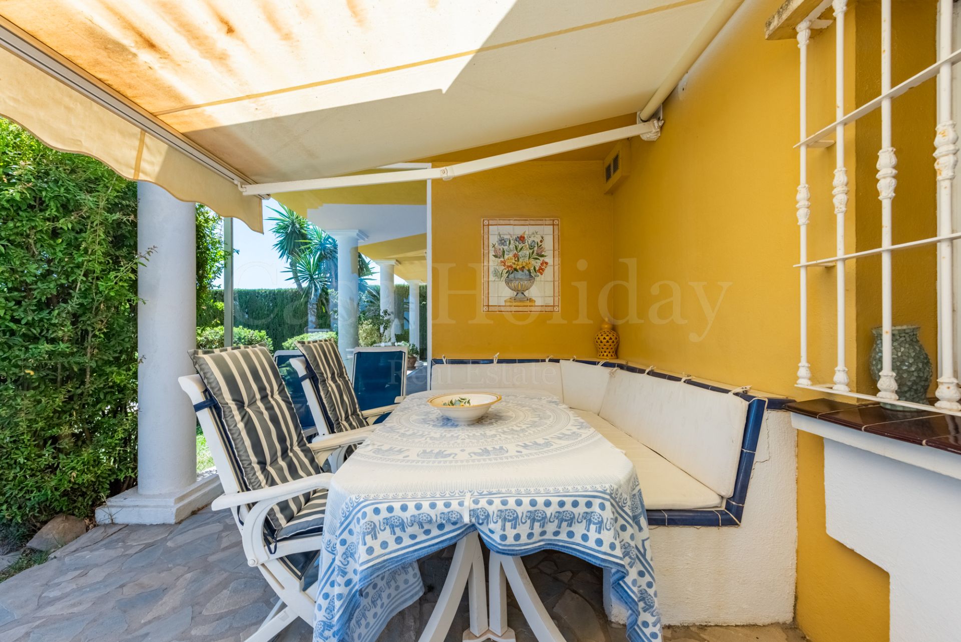 Villa in Atalaya Golf, Estepona