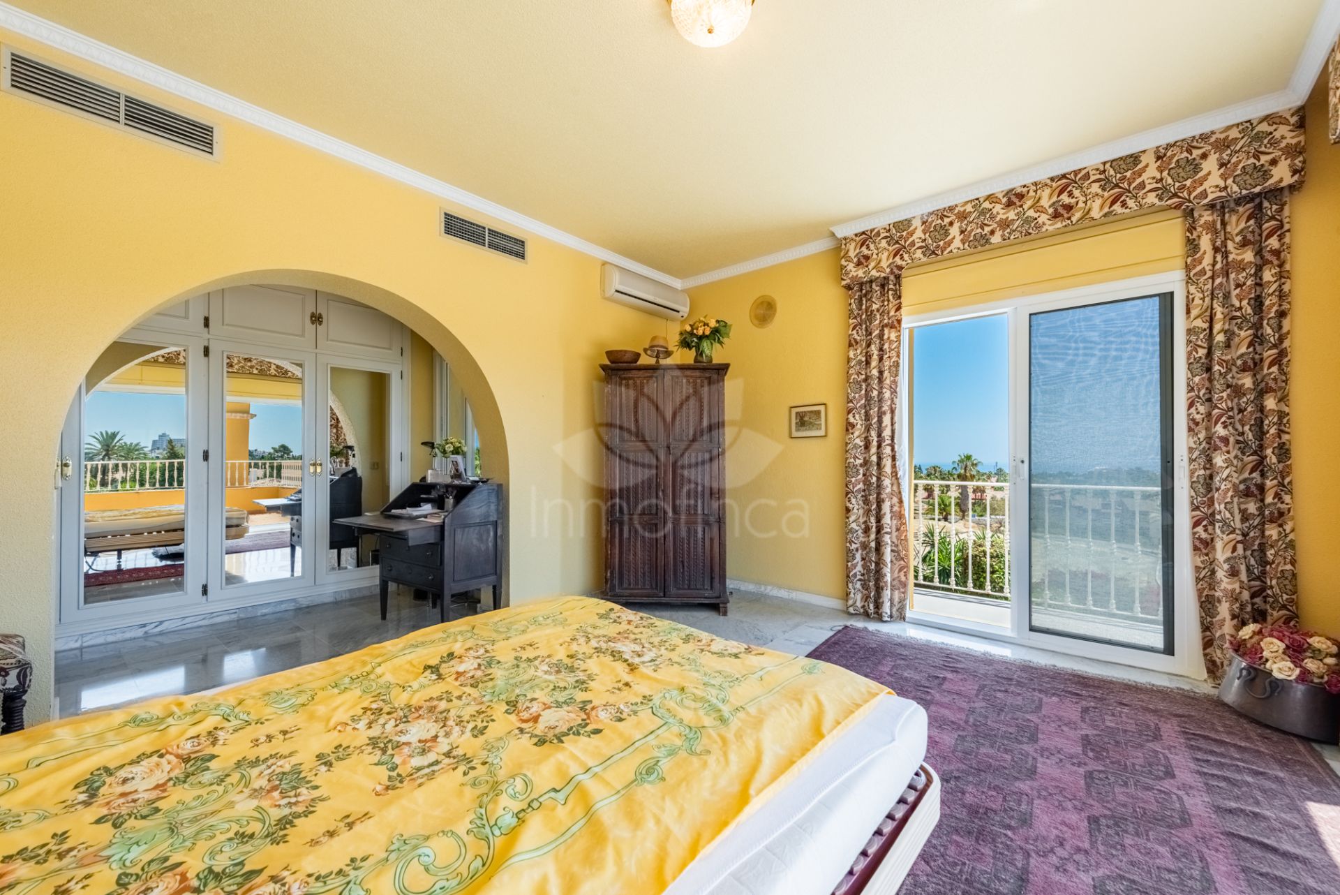 Villa in Atalaya Golf, Estepona
