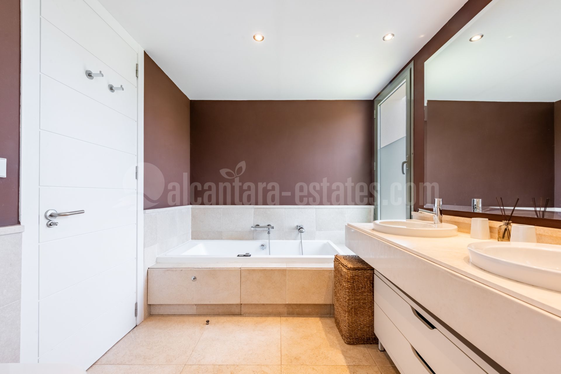Apartment in Los Flamingos, Benahavis