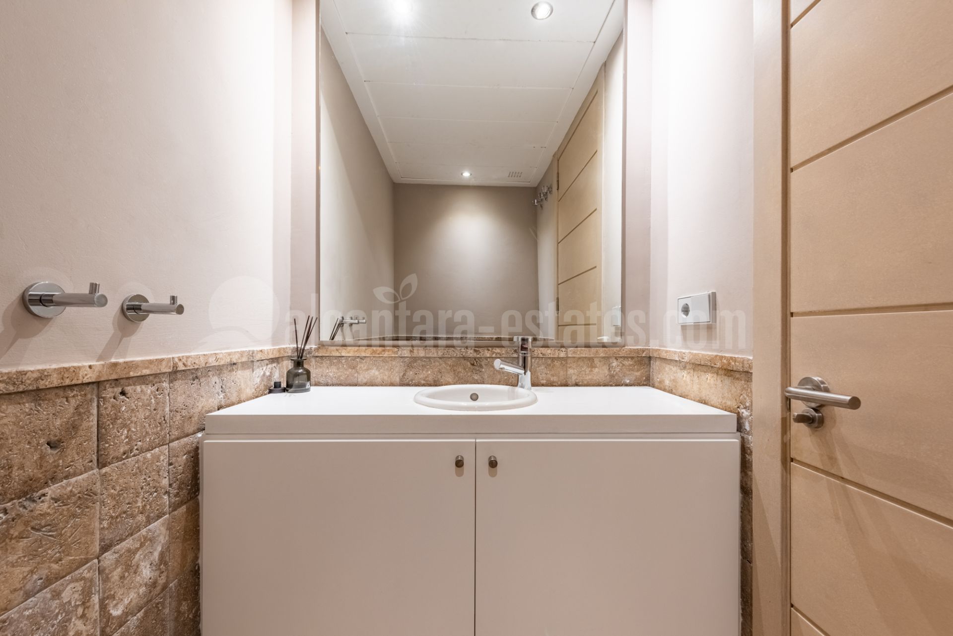 Apartment in Los Flamingos, Benahavis