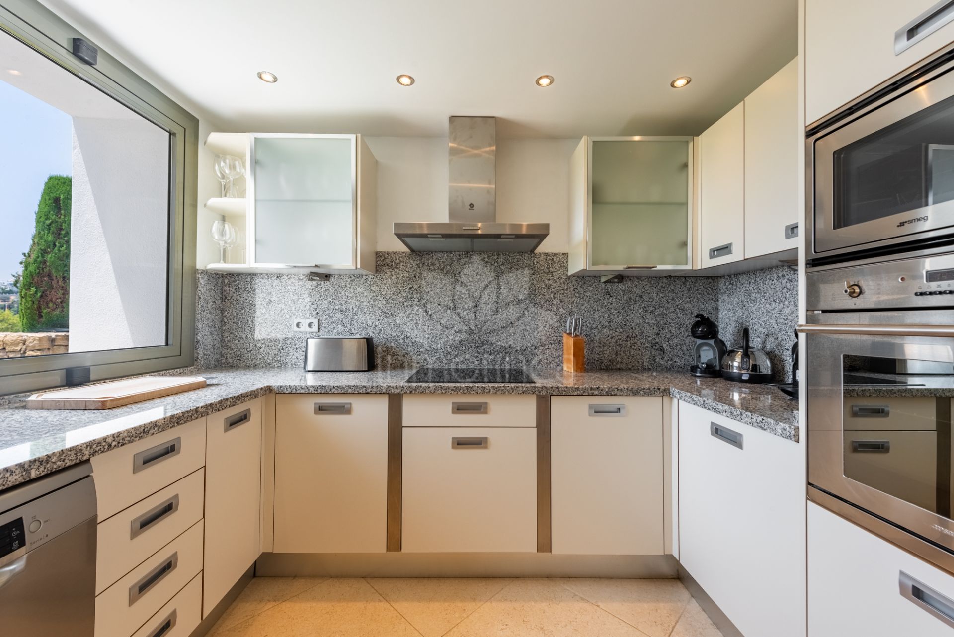 Apartamento en Los Flamingos, Benahavis