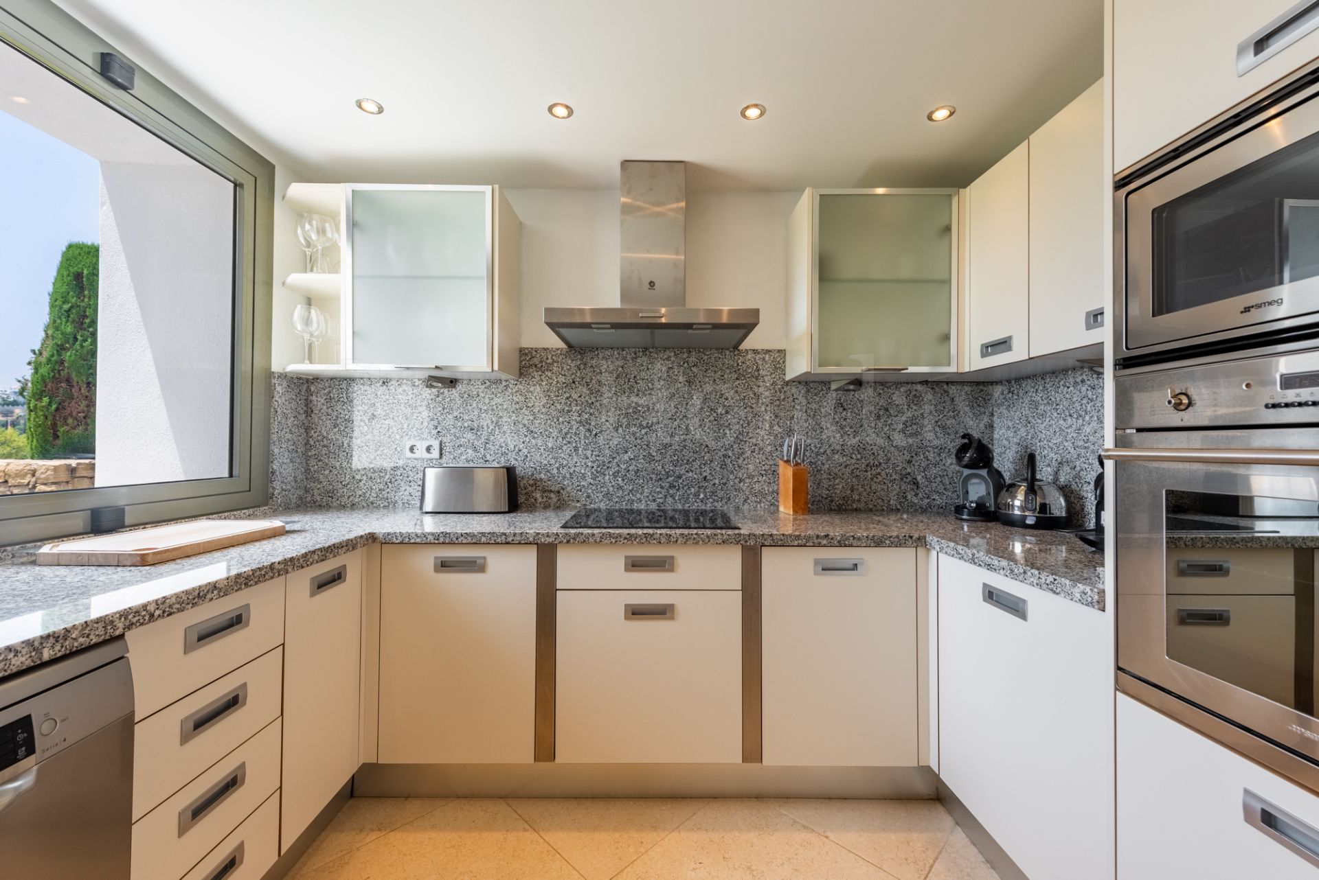 Apartment in Los Flamingos, Benahavis