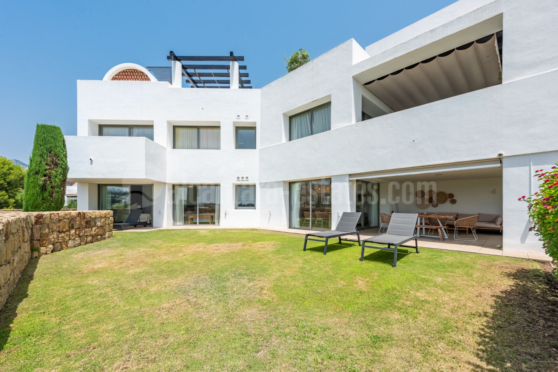 Apartment in Los Flamingos, Benahavis