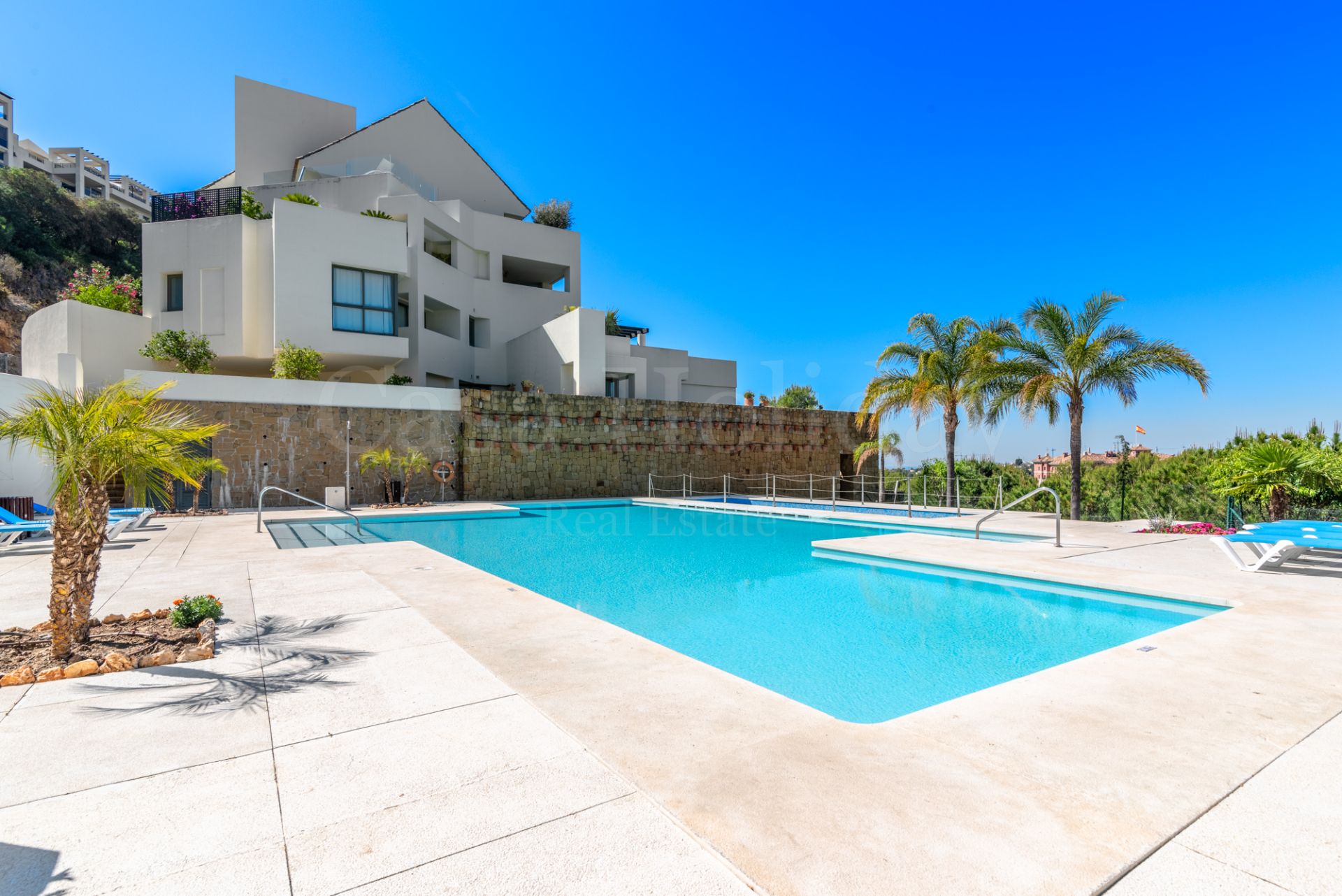 Apartment in Los Flamingos, Benahavis