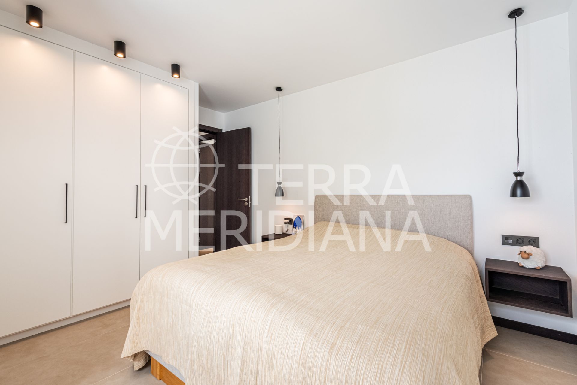 Villa in Elviria, Marbella