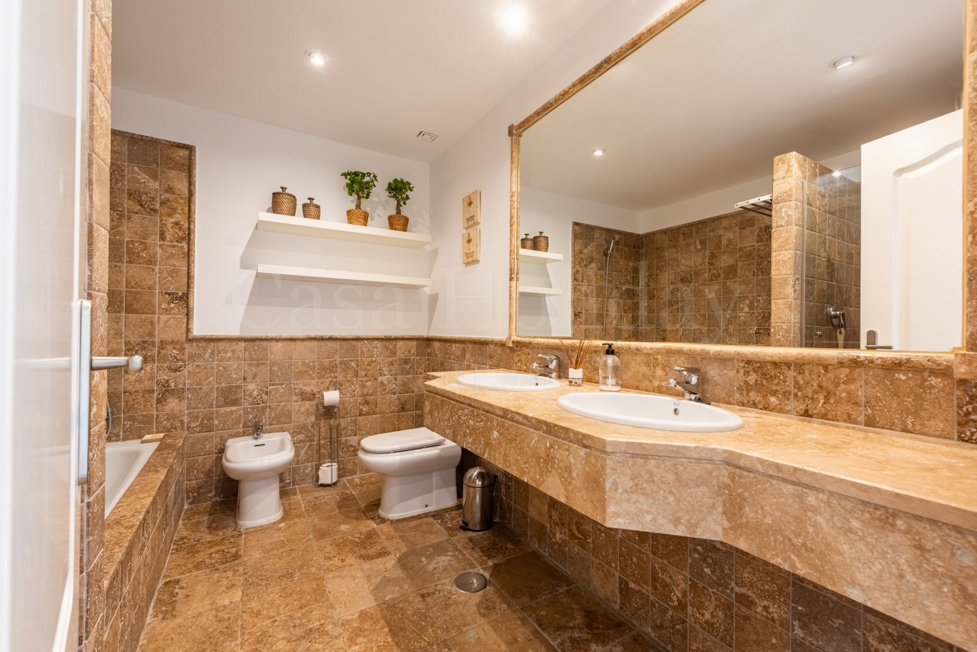 Penthouse in Benatalaya, Estepona