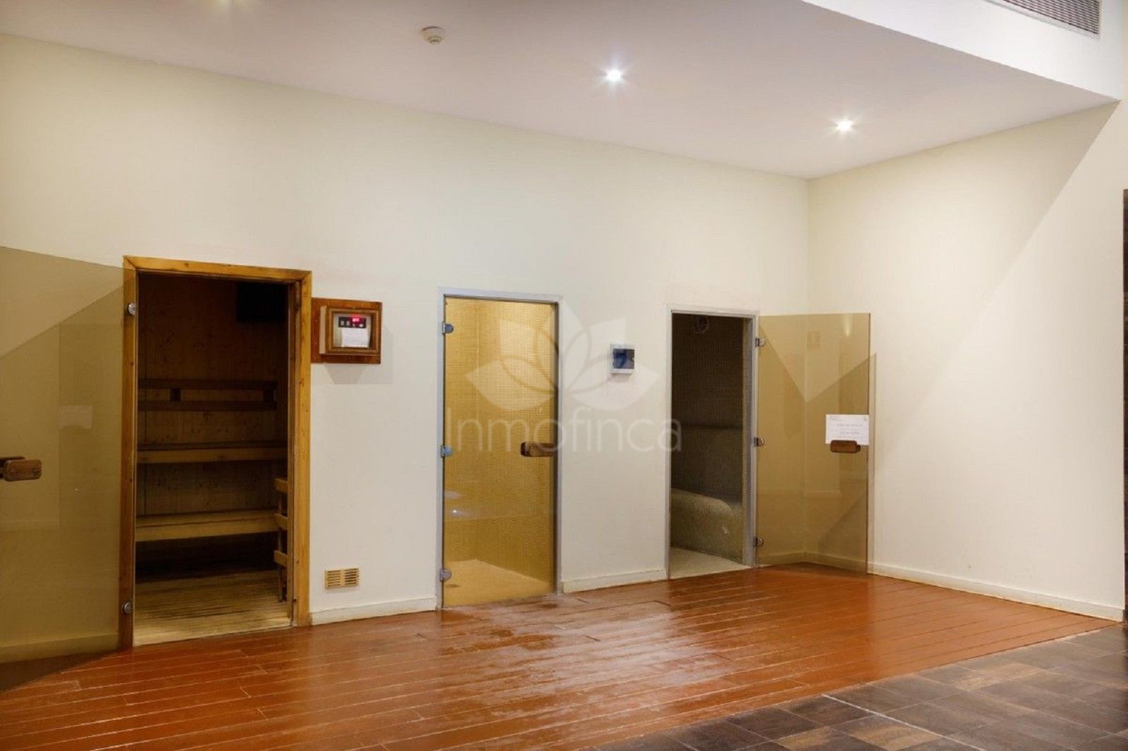 Penthouse in Benatalaya, Estepona