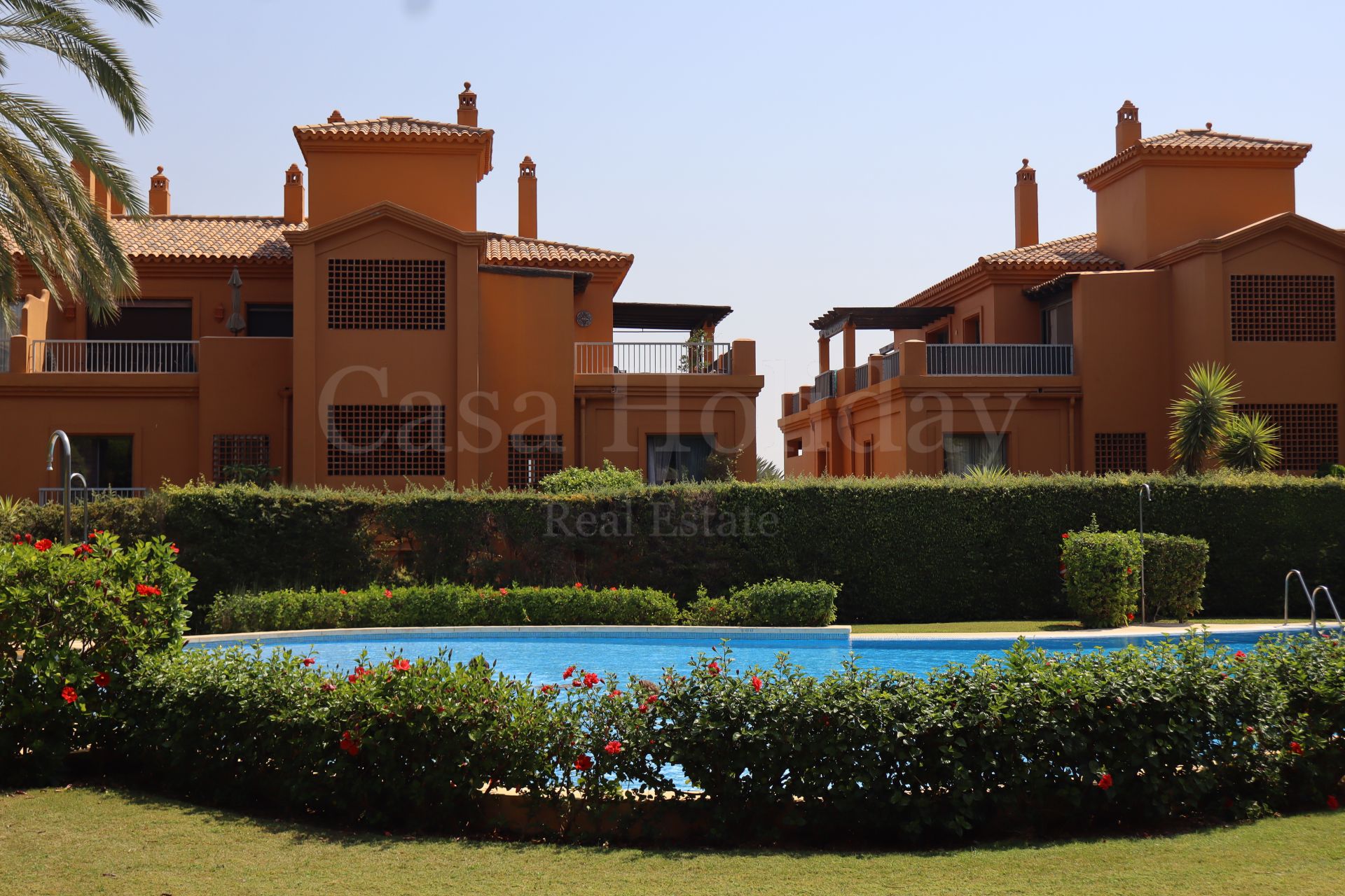 Penthouse in Benatalaya, Estepona