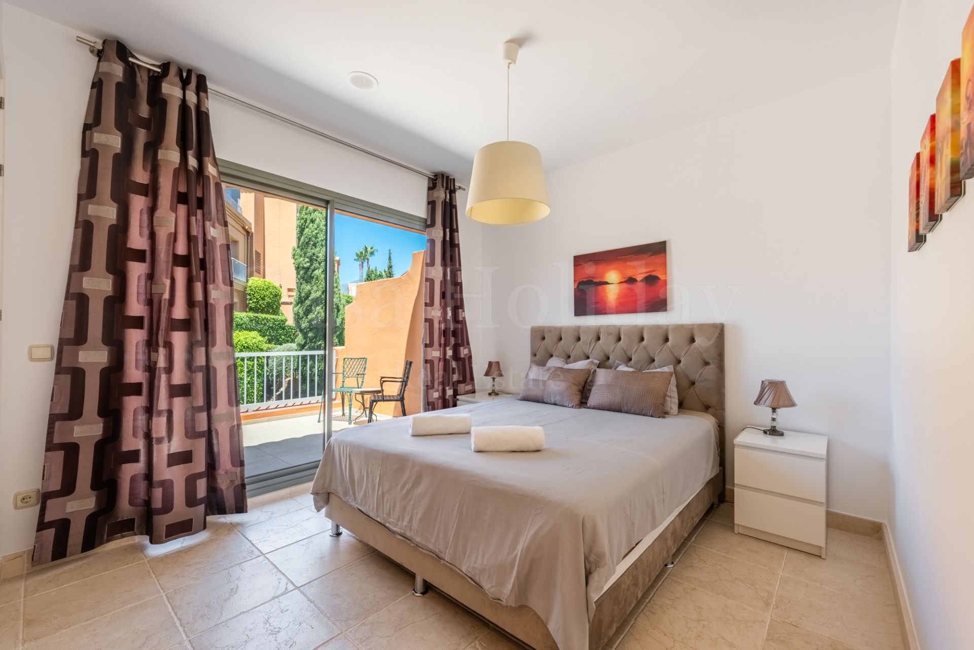 Penthouse in Benatalaya, Estepona
