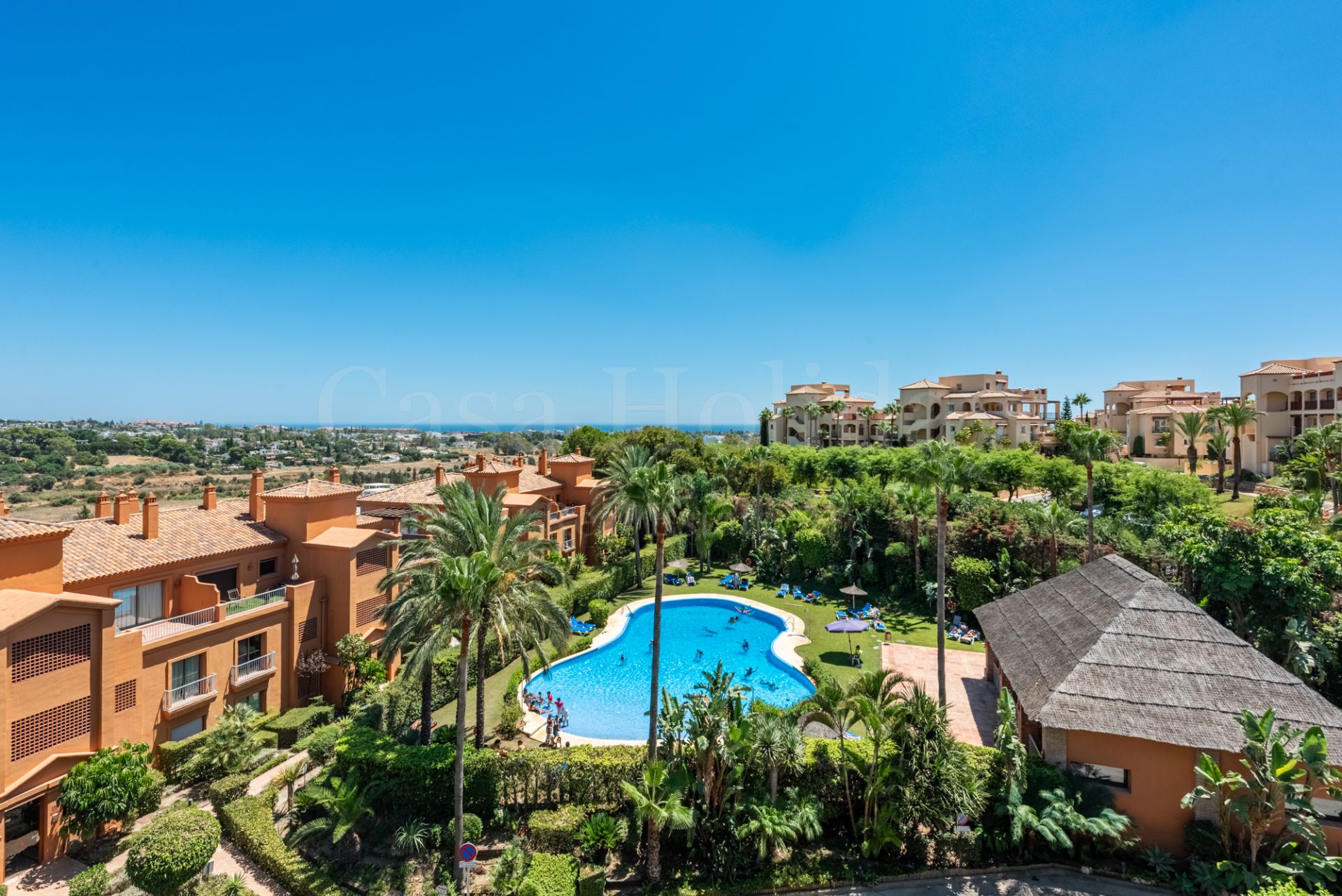 Penthouse in Benatalaya, Estepona