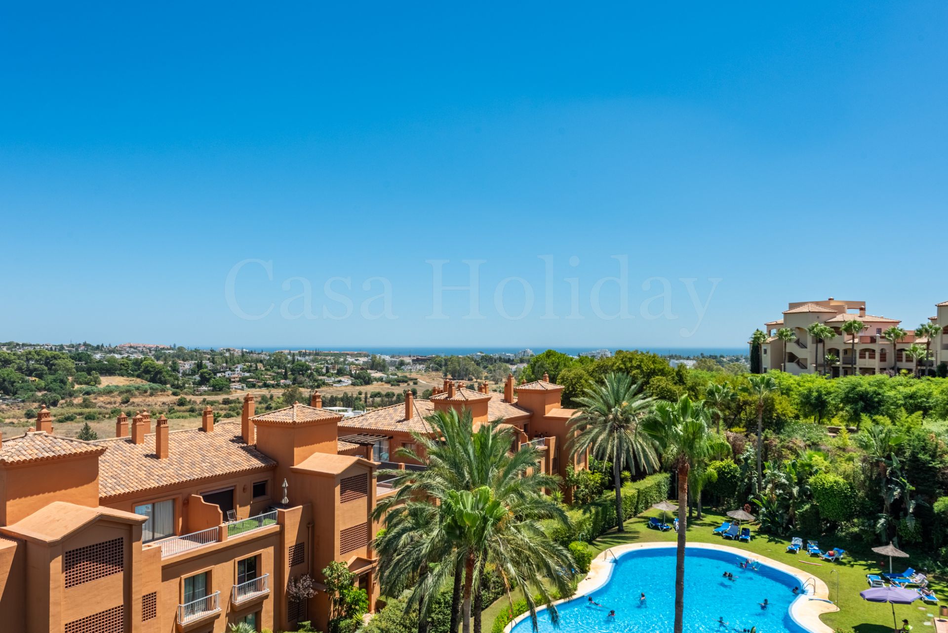 Penthouse in Benatalaya, Estepona