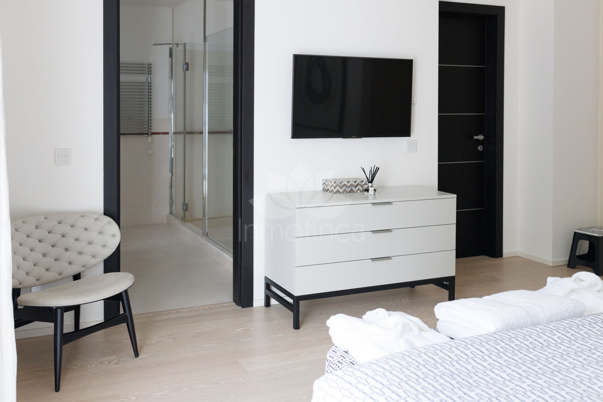 Villa Pareada en Meisho Hills, Marbella