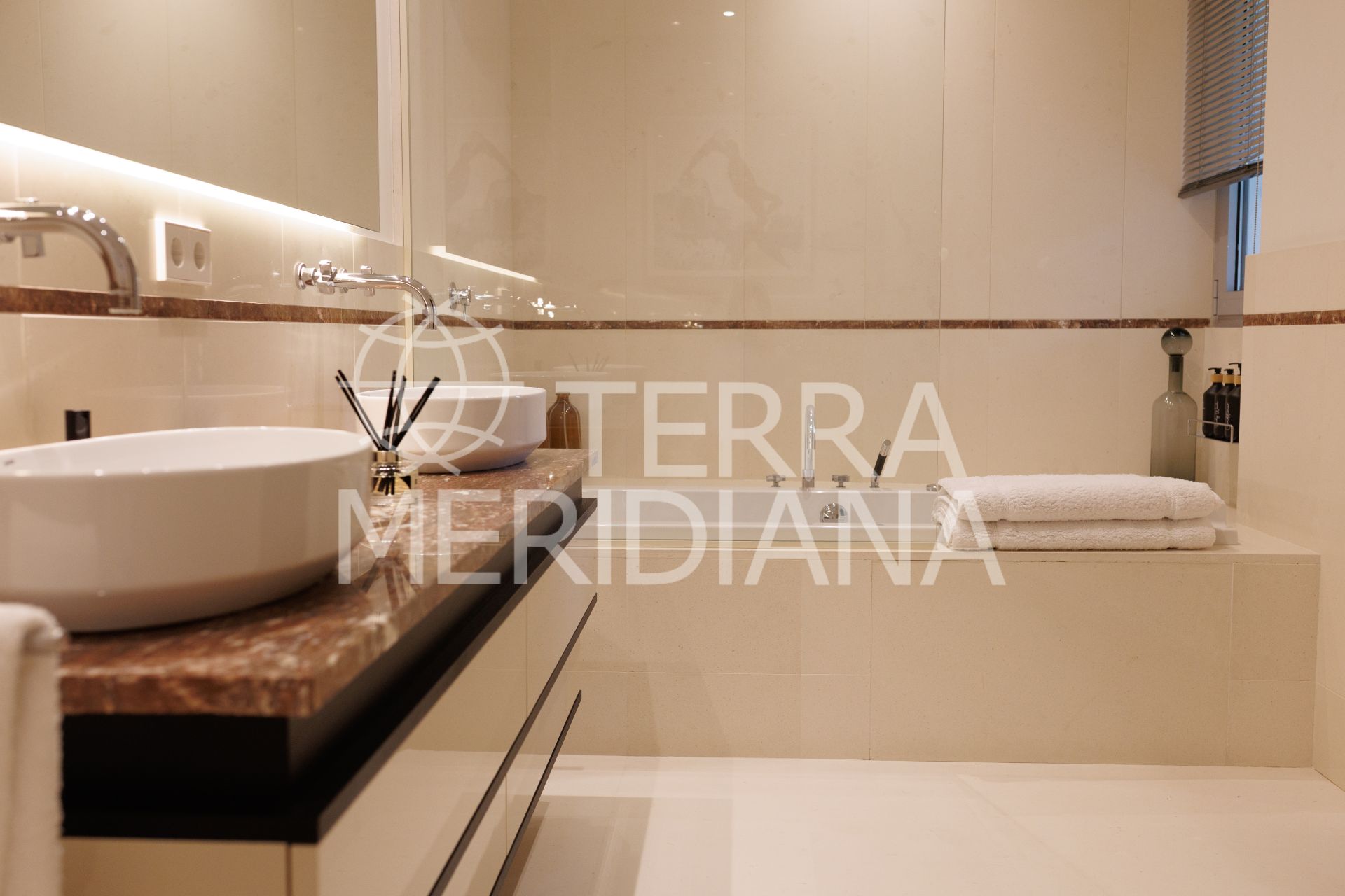 Semi Detached Villa in Sierra Blanca, Marbella