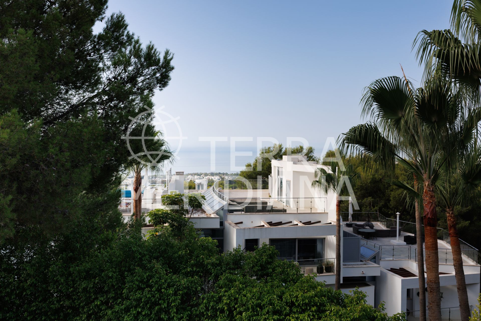 Semi Detached Villa in Sierra Blanca, Marbella