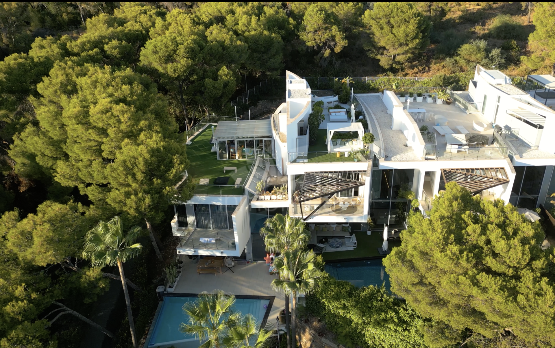 Villa Pareada en Meisho Hills, Marbella